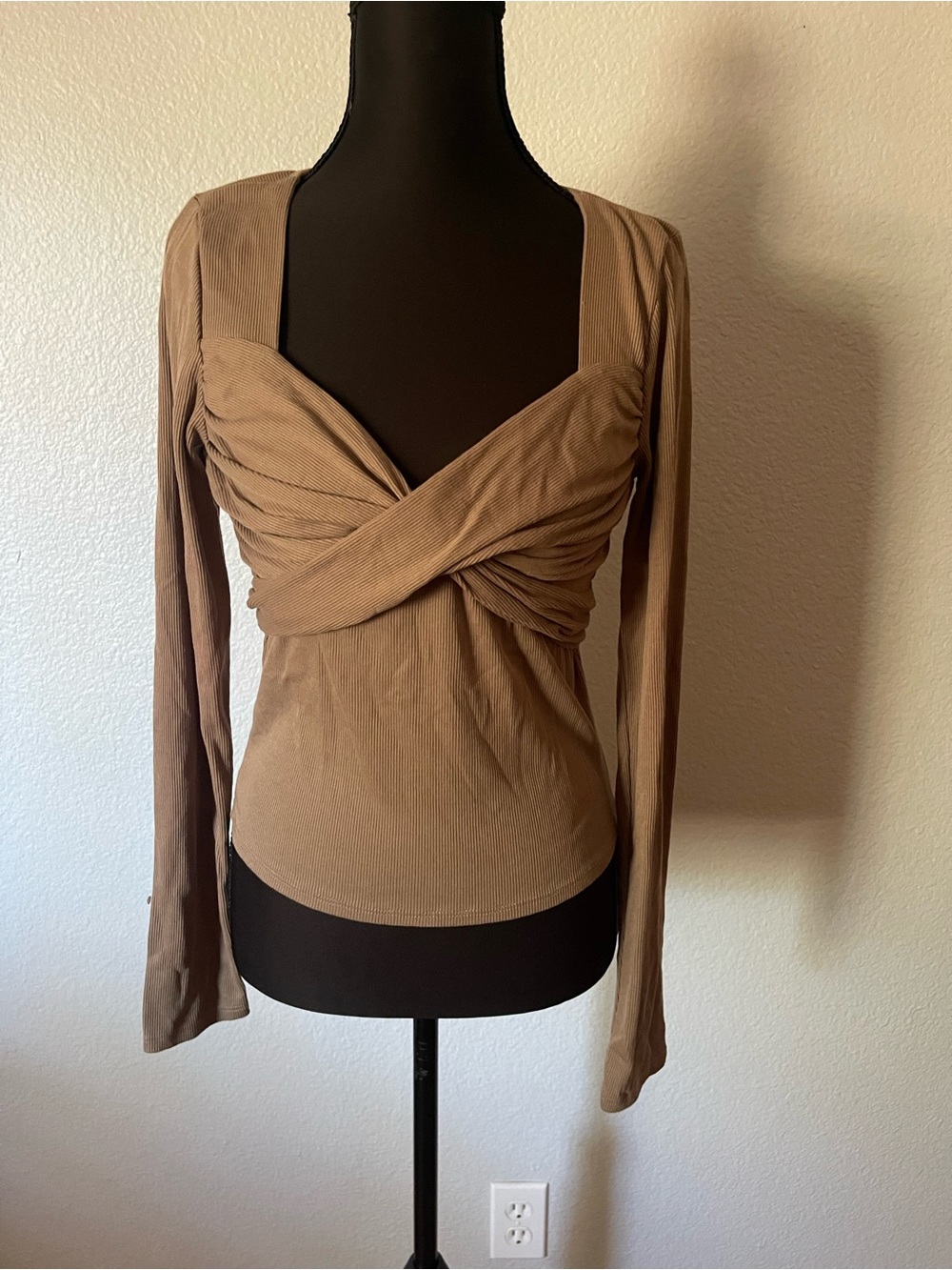 Fashion Nova Twist-Front Long Sleeve Top - Brown